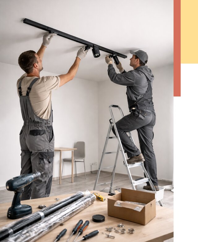 Установка трековых светильников в натяжной потолок в Ртищево от 4290 руб. | ОТДЕЛОЧНИК-Ртщ